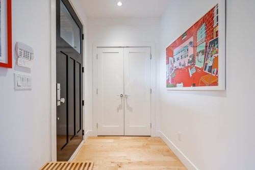 33 22Nd Avenue E, Vancouver, BC 