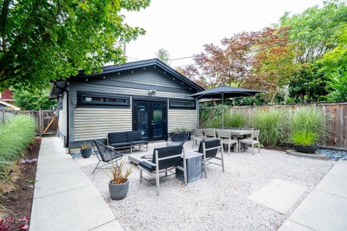 33 22Nd Avenue E, Vancouver, BC 