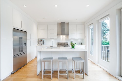 33 22Nd Avenue E, Vancouver, BC 