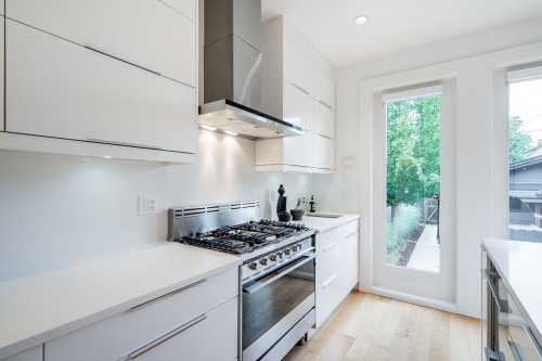 33 22Nd Avenue E, Vancouver, BC 