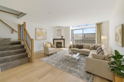 209-22356 Mcintosh Avenue  Maple Ridge, BC V2X 3C1