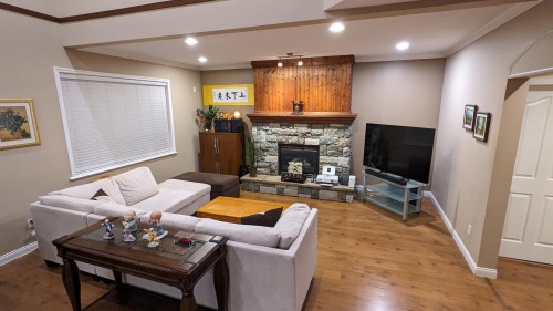 13368 233 Street, Maple Ridge, BC 