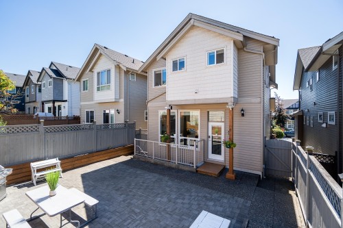 3381 Watkins Avenue, Coquitlam, BC 