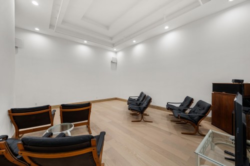 828 Beachview Drive, North Vancouver, BC 