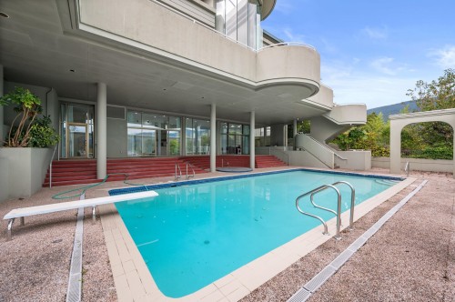 828 Beachview Drive, North Vancouver, BC 