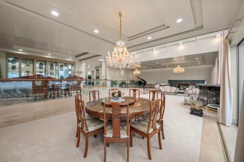 828 Beachview Drive, North Vancouver, BC 