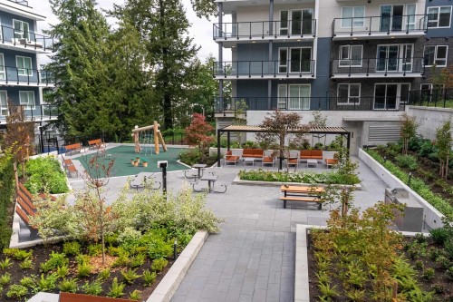 511-2002 St. George Street, Port Moody, BC 