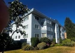 101-22241 Selkirk Avenue  Maple Ridge, BC V2X 2X4