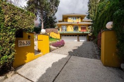 2635 Rosebery Avenue  West Vancouver, BC V7V 3A3