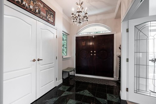 2635 Rosebery Avenue, West Vancouver, BC 