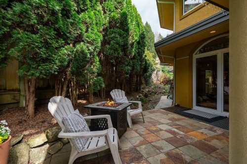 2635 Rosebery Avenue, West Vancouver, BC 