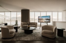 801-1818 Alberni Street  Vancouver, BC V6G 1B3