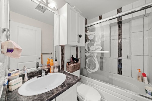 4835 Chatham Street, Vancouver, BC 