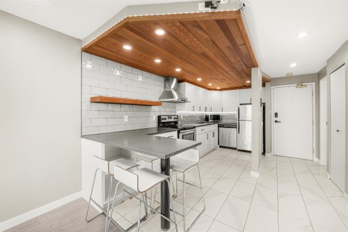 315-7471 Blundell Road, Richmond, BC 