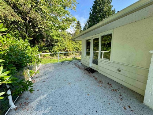1395 Ottawa Avenue, West Vancouver, BC 