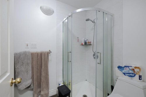 6300 Granville Avenue, Richmond, BC 