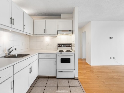 1605-145 St. Georges Avenue, North Vancouver, BC 