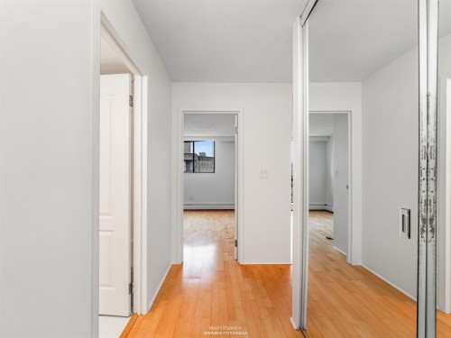 1605-145 St. Georges Avenue, North Vancouver, BC 