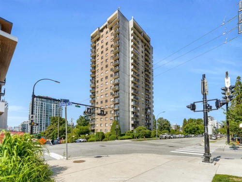 1605-145 St. Georges Avenue, North Vancouver, BC 