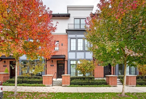 109-2070 Curling Road, North Vancouver, BC 