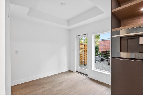 109-2070 Curling Road, North Vancouver, BC 