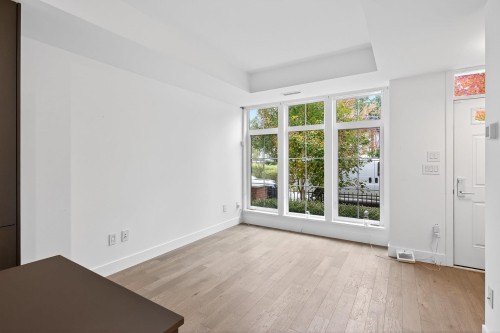 109-2070 Curling Road, North Vancouver, BC 