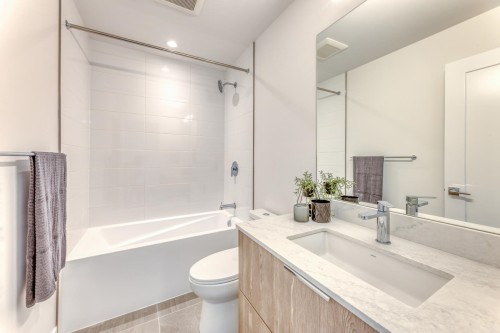 104-3421 Queenston Avenue, Coquitlam, BC 