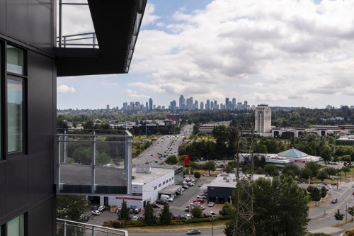 1107-4433 Alaska Street, Burnaby, BC 