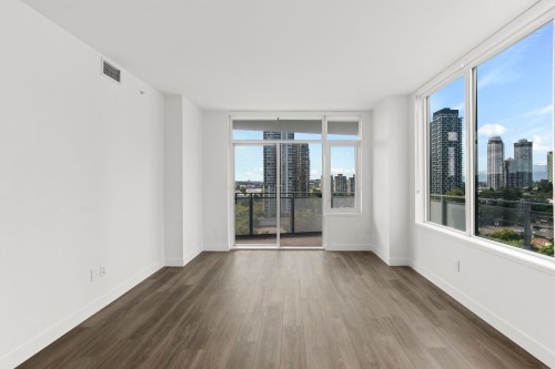 1107-4433 Alaska Street, Burnaby, BC 