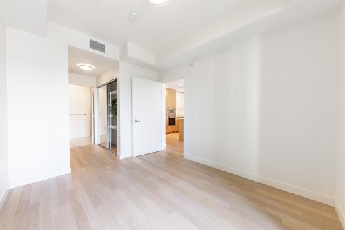 315-4033 May Drive, Richmond, BC 