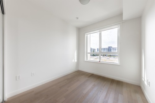 315-4033 May Drive, Richmond, BC 