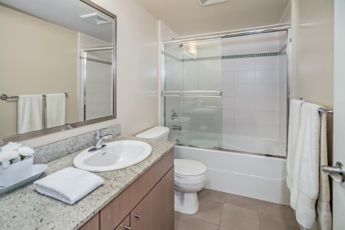 509-9262 University Crescent, Burnaby, BC 
