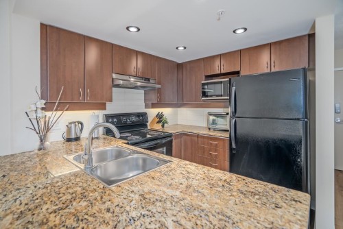 509-9262 University Crescent, Burnaby, BC 