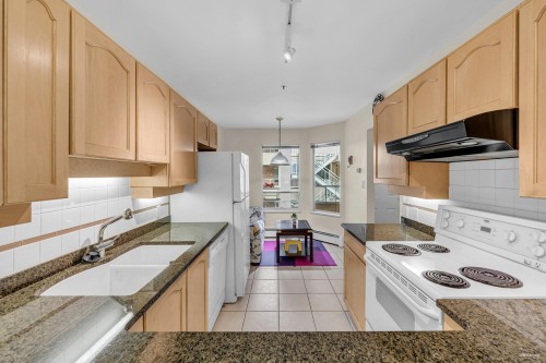 221-7251 Minoru Boulevard, Richmond, BC 