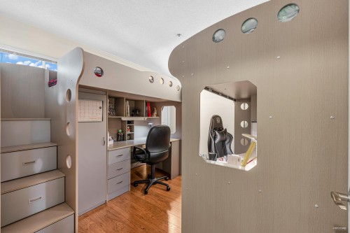 221-7251 Minoru Boulevard, Richmond, BC 