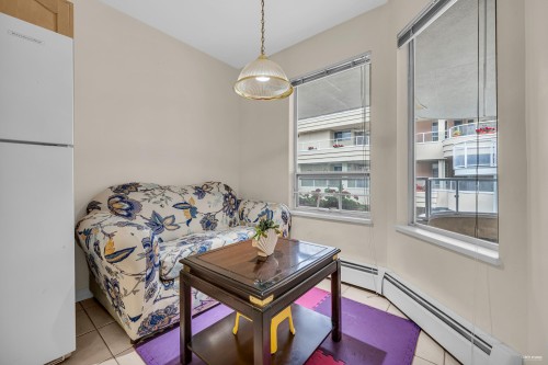 221-7251 Minoru Boulevard, Richmond, BC 