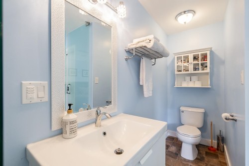 23035 117 Avenue, Maple Ridge, BC 