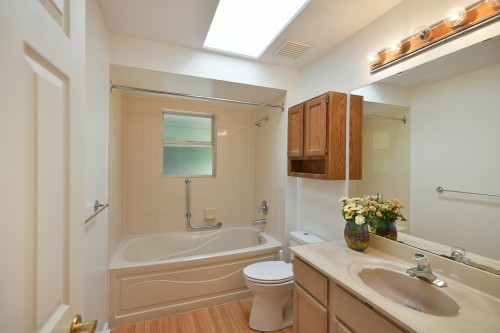 808 Bayview Heights Road, Gibsons, BC 