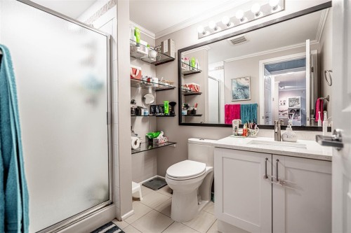 P02-223 Mountain Highway, North Vancouver, BC 