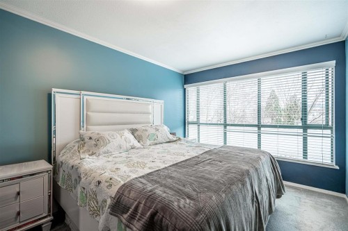 P02-223 Mountain Highway, North Vancouver, BC 