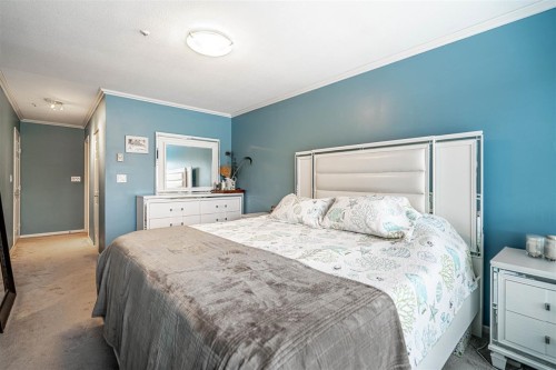 P02-223 Mountain Highway, North Vancouver, BC 