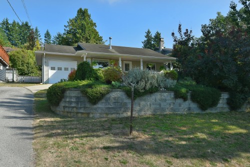4716 Whitaker Road, Sechelt, BC 