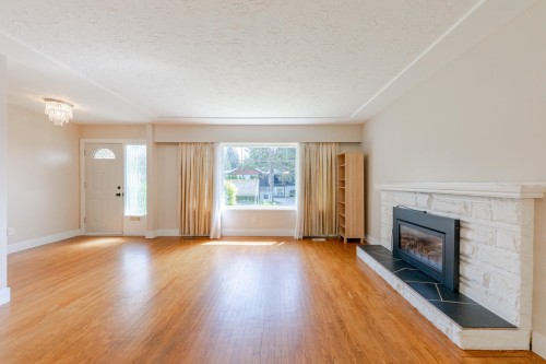 3729 Wellington Street, Port Coquitlam, BC 