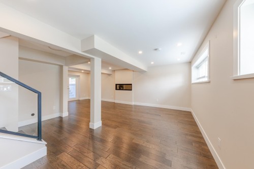 3729 Wellington Street, Port Coquitlam, BC 