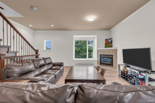 1-4766 55B Street, Delta, BC 