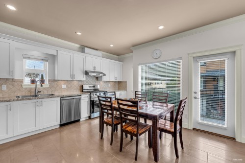 1-4766 55B Street, Delta, BC 