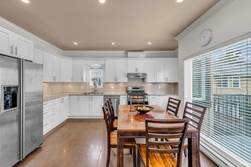 1-4766 55B Street, Delta, BC 