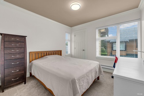 1-4766 55B Street, Delta, BC 