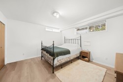 5617 Union Street  Burnaby, BC V5B 1W6