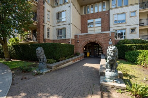 2102-5113 Garden City Road, Richmond, BC 